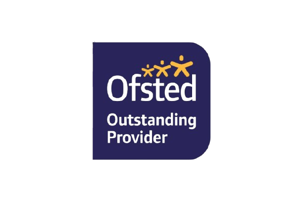 <span style="font-weight:100!important;padding-right:5px">/</span>Accréditation OFSTED– Niveau Outstanding